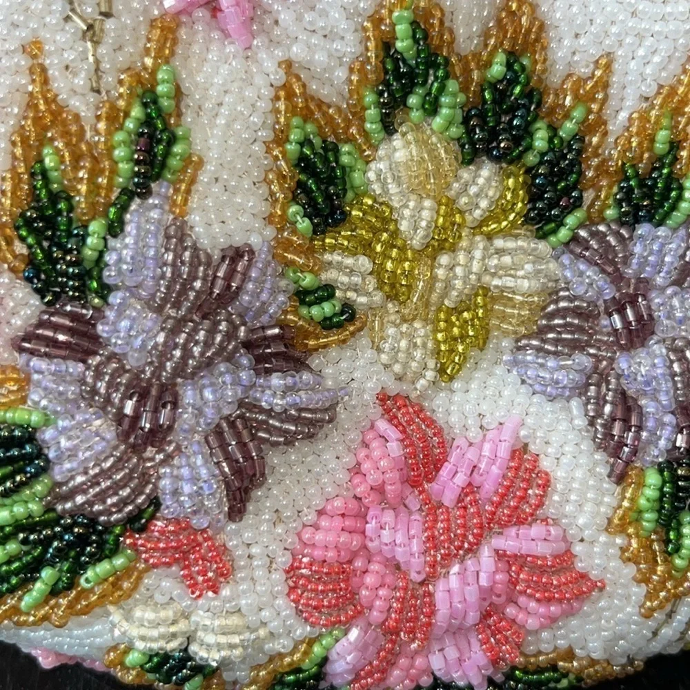 Vintage all beaded clutch bag white with flowers dainty delicate feminine pretty